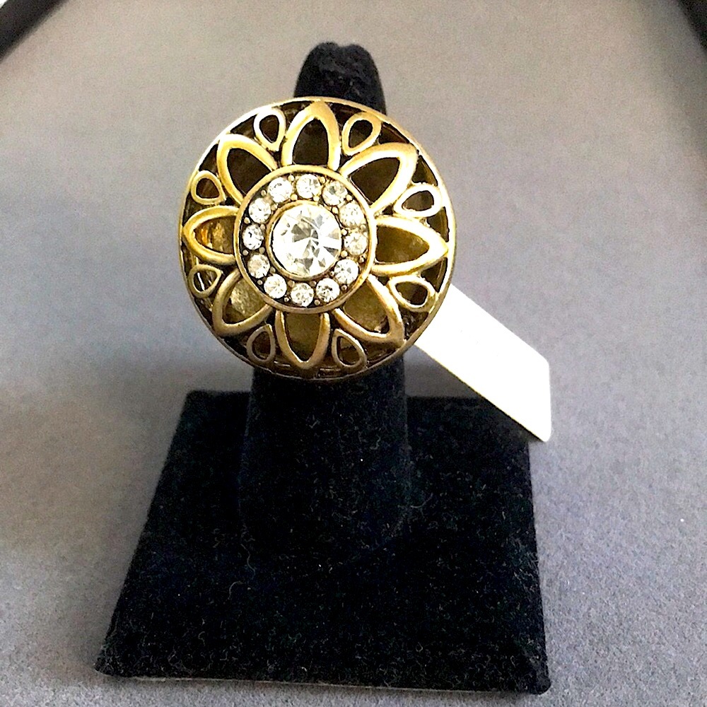 ‼️LAST DAY‼️ Open Metal Work Flower Rhinestone Stretch Ring - Picture 3 of 9